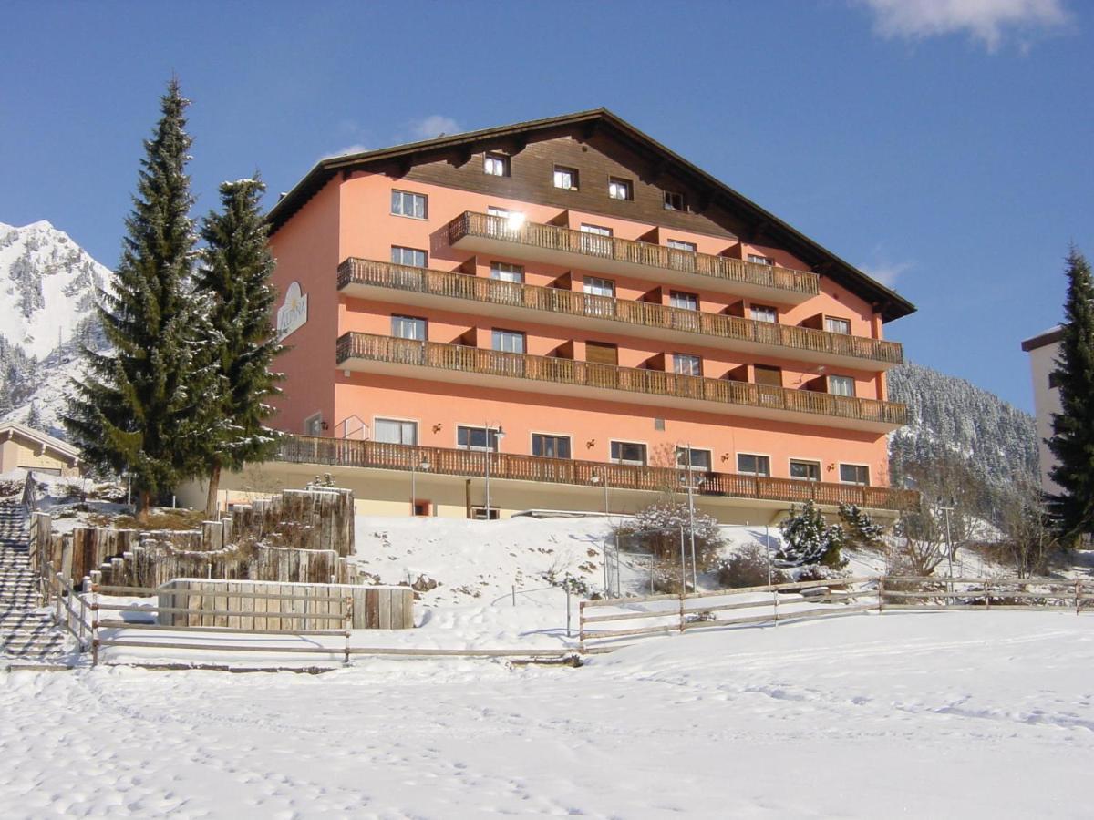 Jugendhotel Alpina Sedrun Ngoại thất bức ảnh
